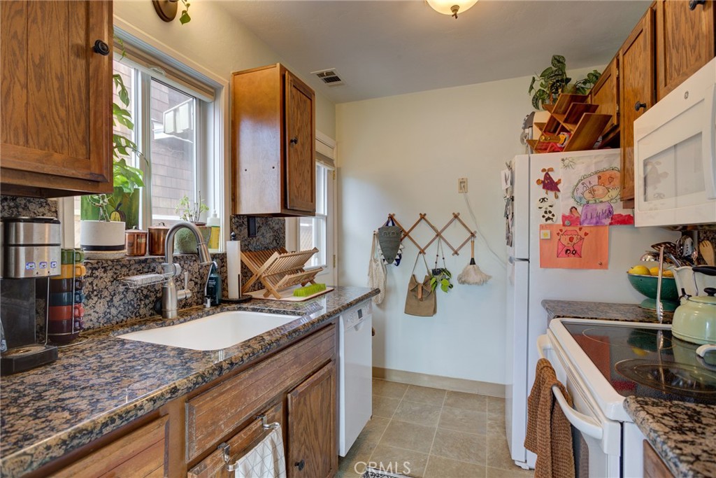 350 Castaic, Pismo Beach, CA 93449