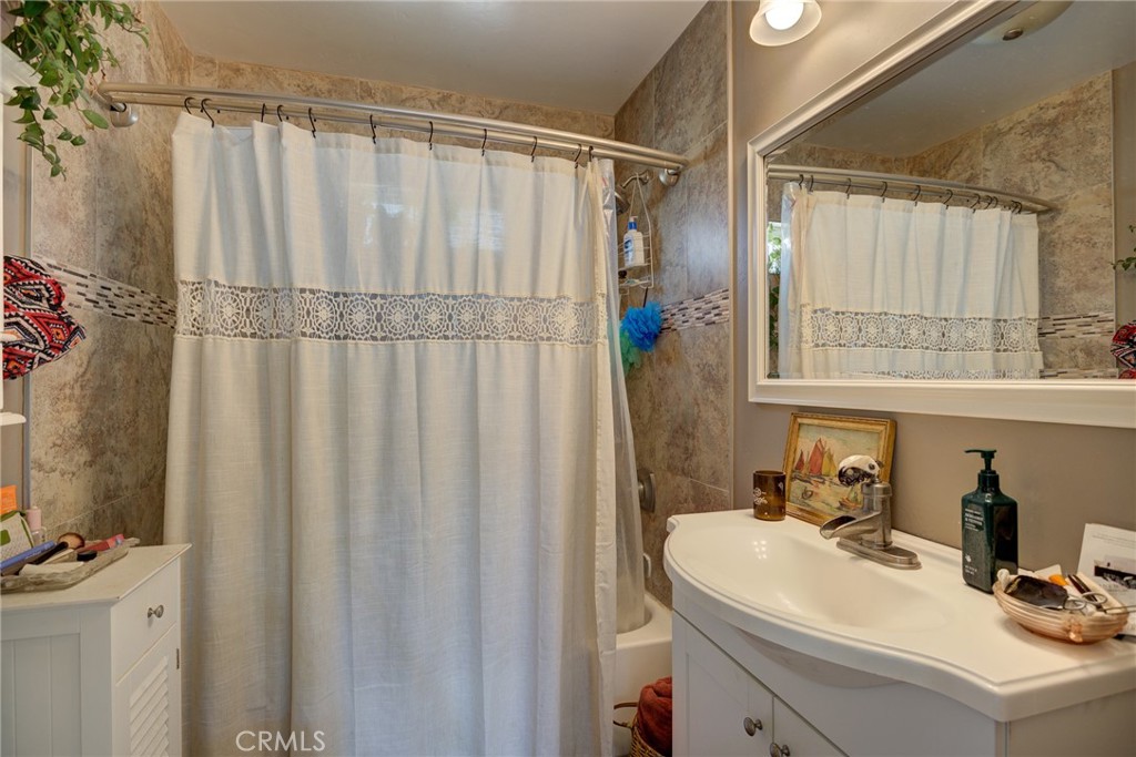 350 Castaic, Pismo Beach, CA 93449