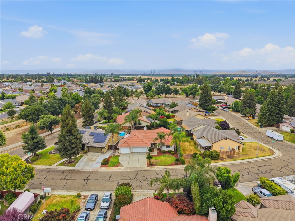 4106 E Westcott, Visalia, CA 93292
