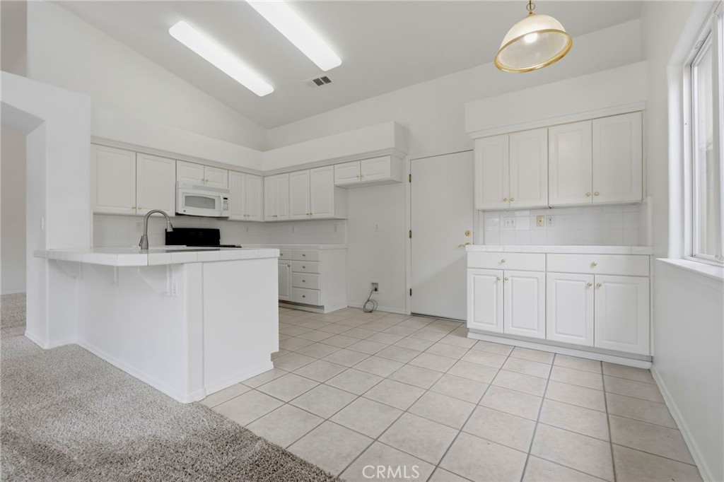4106 E Westcott, Visalia, CA 93292