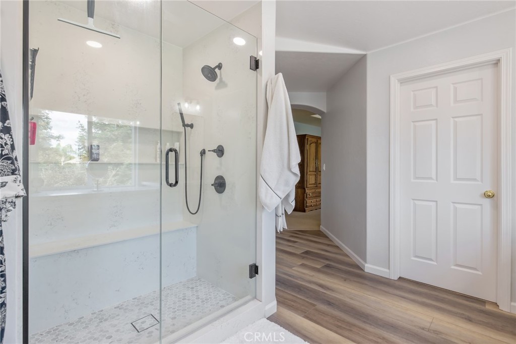 3440 W Newton Ct, Visalia, CA 93291