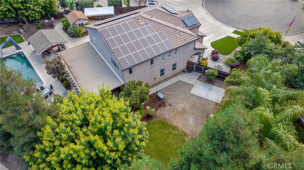 3440 W Newton Ct, Visalia, CA 93291