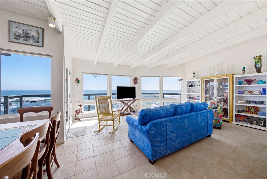 2059 Sherwood Dr Dr, Cambria, CA 93428
