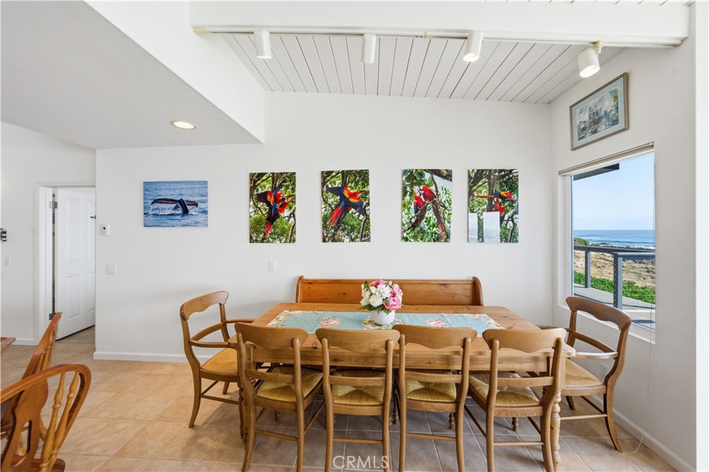 2059 Sherwood Dr Dr, Cambria, CA 93428