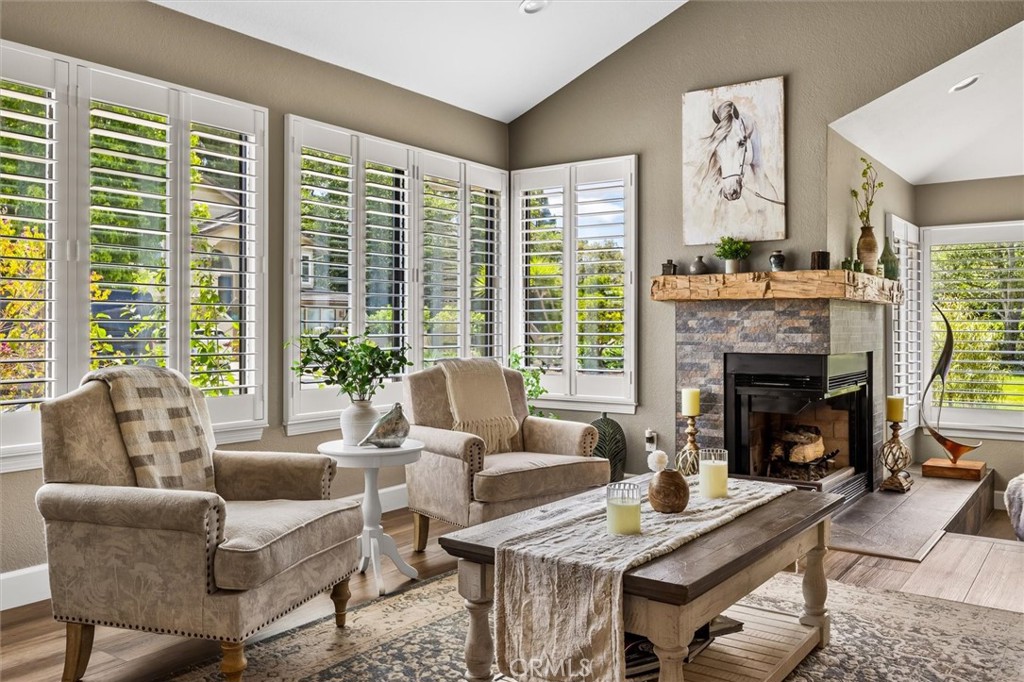 960 San Adriano Ct, San Luis Obispo, CA 93405