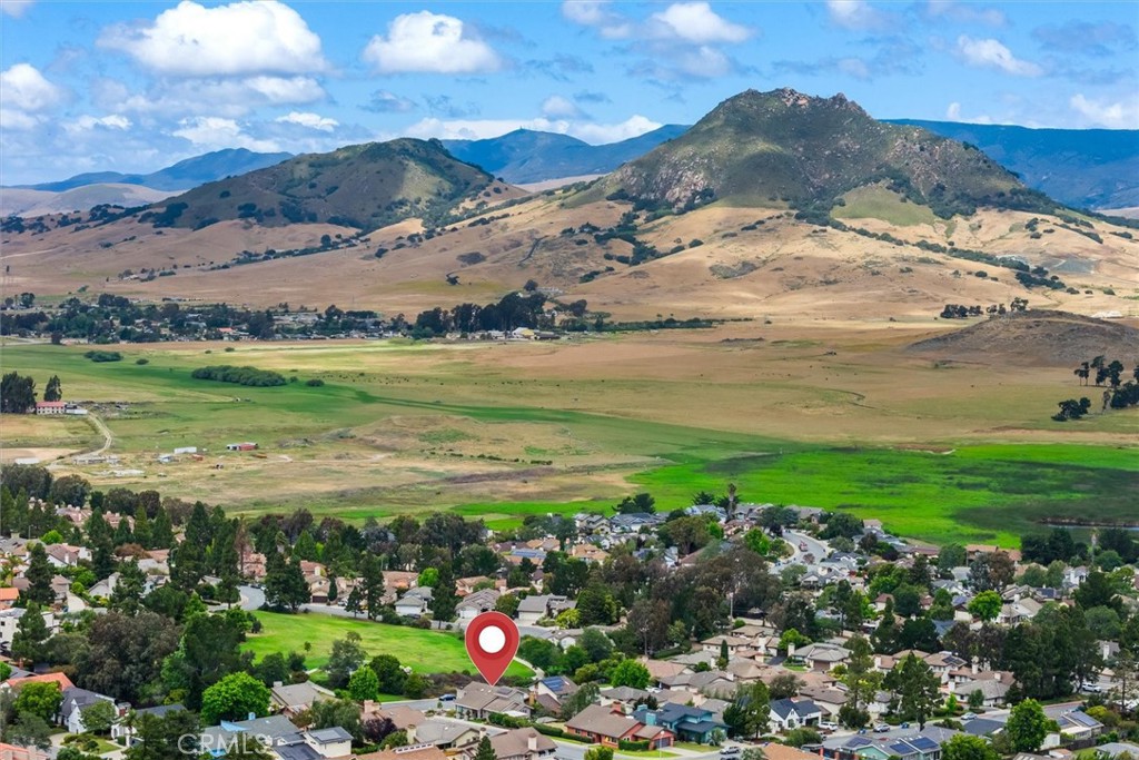 960 San Adriano Ct, San Luis Obispo, CA 93405