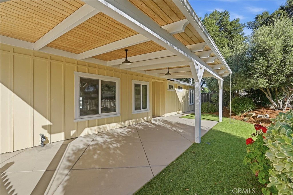 8680 Portola Road, Atascadero, CA 93422