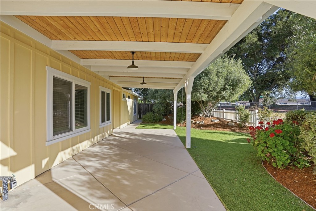8680 Portola Road, Atascadero, CA 93422