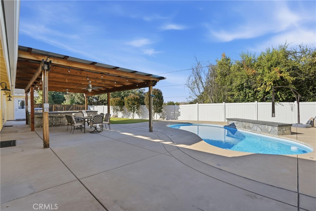 8680 Portola Road, Atascadero, CA 93422