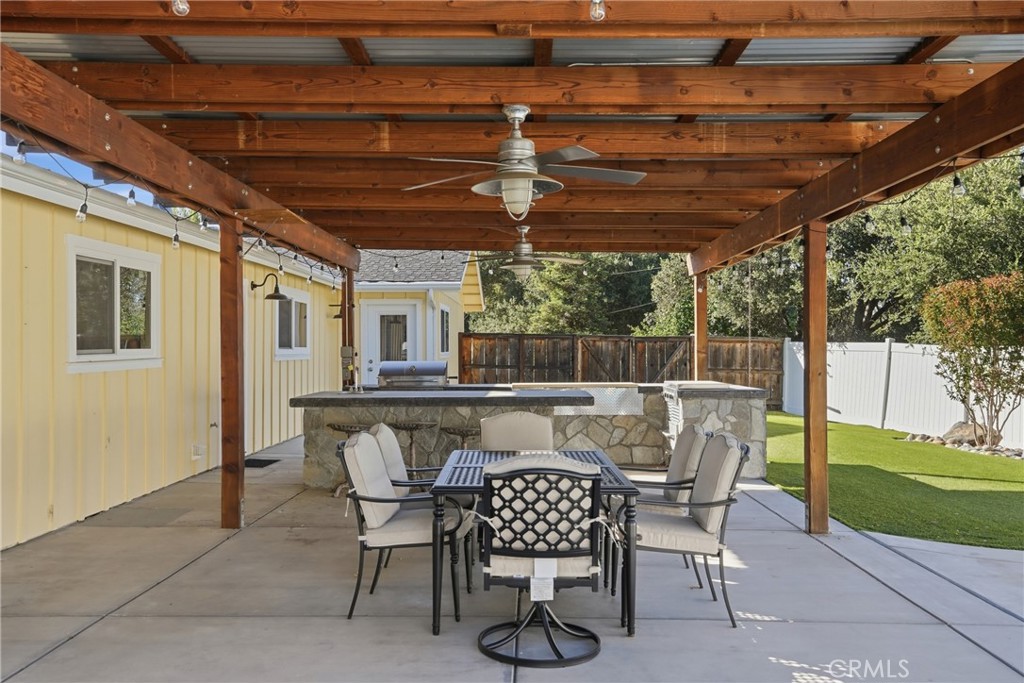 8680 Portola Road, Atascadero, CA 93422