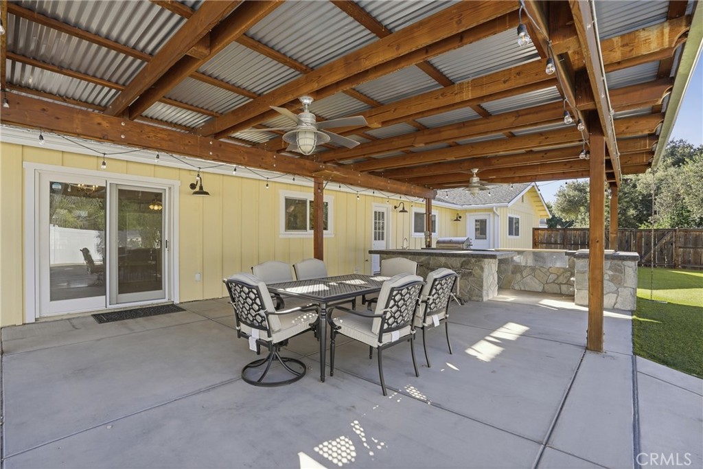 8680 Portola Road, Atascadero, CA 93422