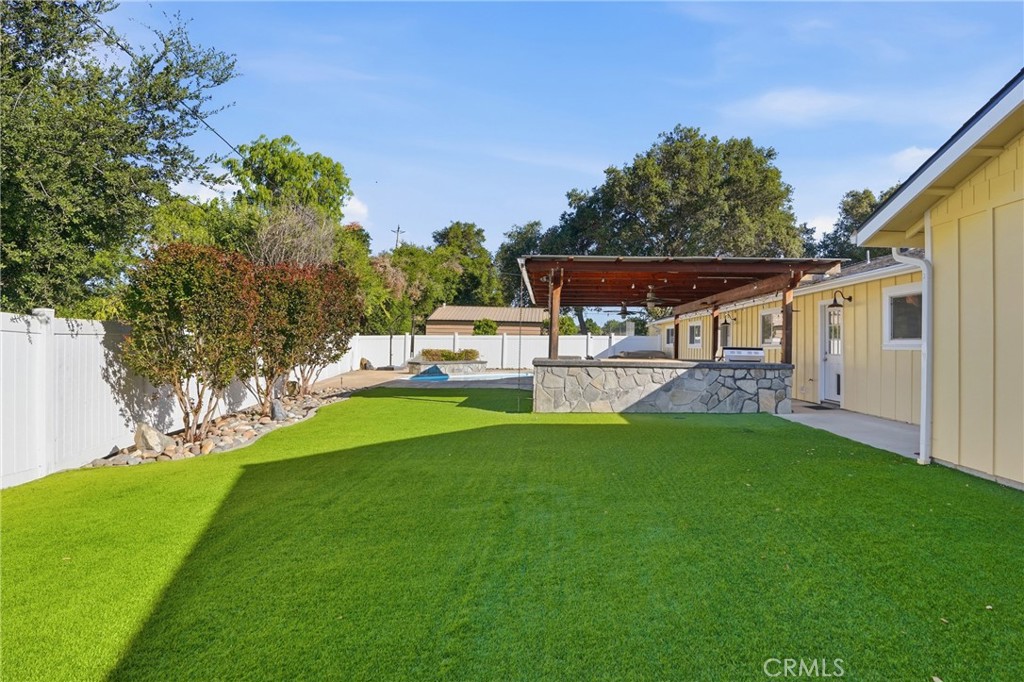 8680 Portola Road, Atascadero, CA 93422