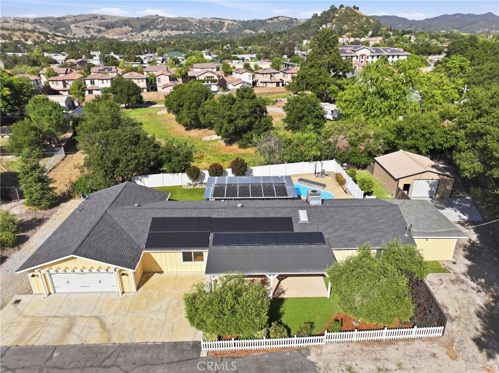 8680 Portola Road, Atascadero, CA 93422