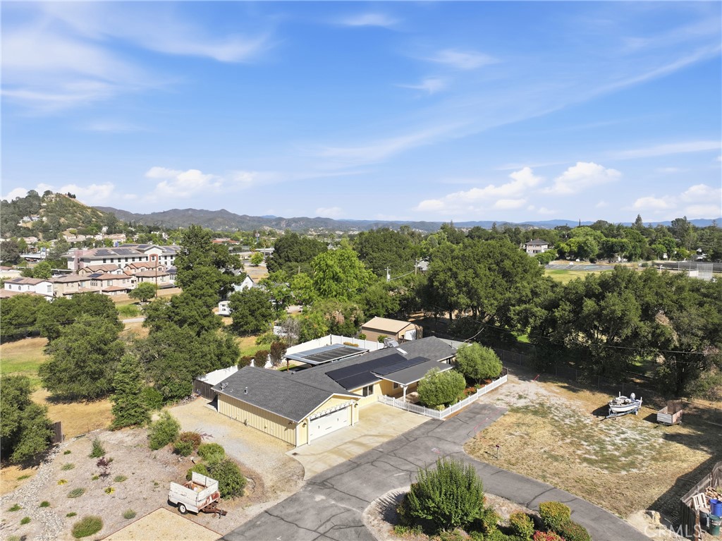 8680 Portola Road, Atascadero, CA 93422