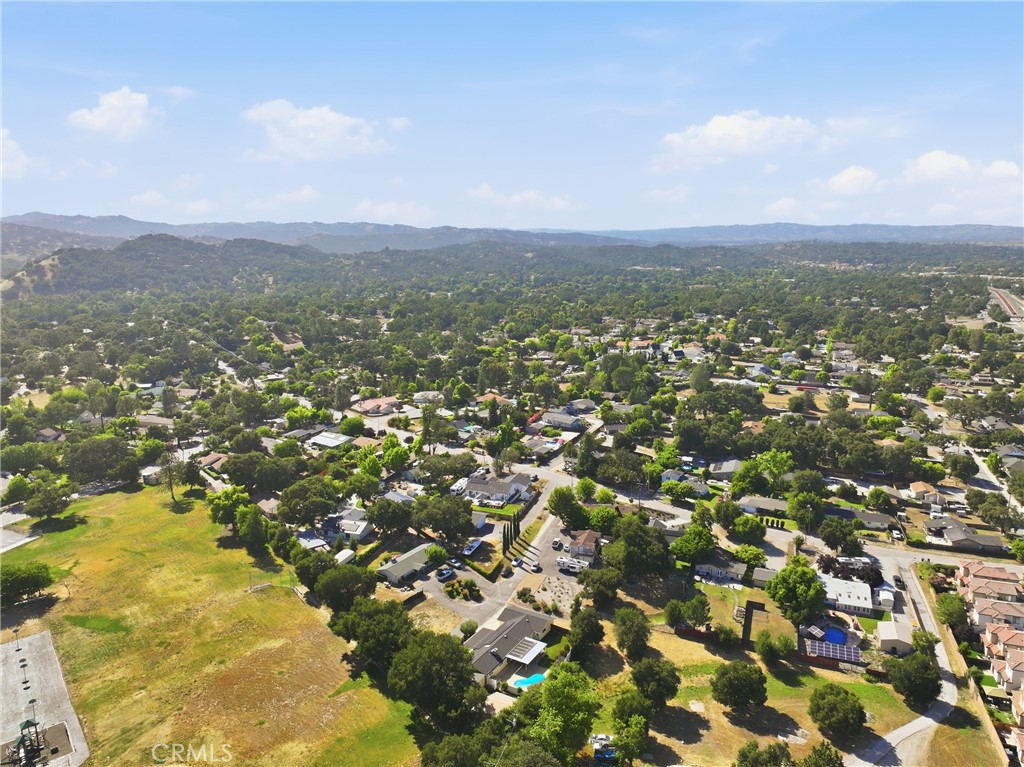 8680 Portola Road, Atascadero, CA 93422