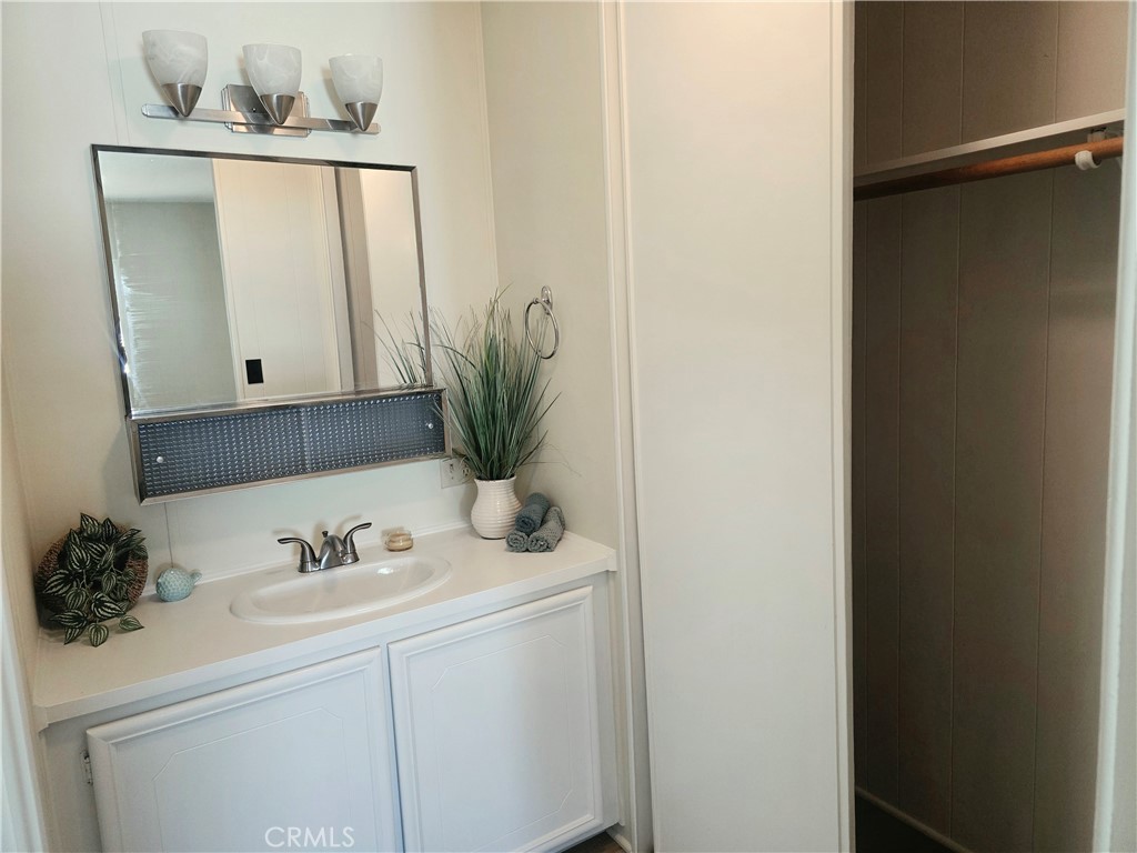 3860 S. Higuera St. #C18, San Luis Obispo, CA 93401