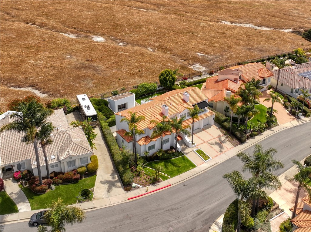 34 El Viento, Pismo Beach, CA 93449