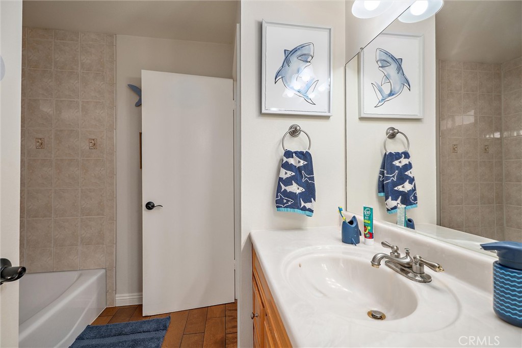 833 Escuela Court, San Luis Obispo, CA 93405