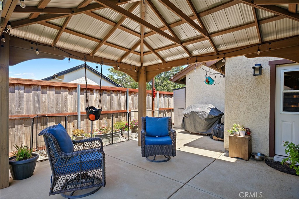 833 Escuela Court, San Luis Obispo, CA 93405
