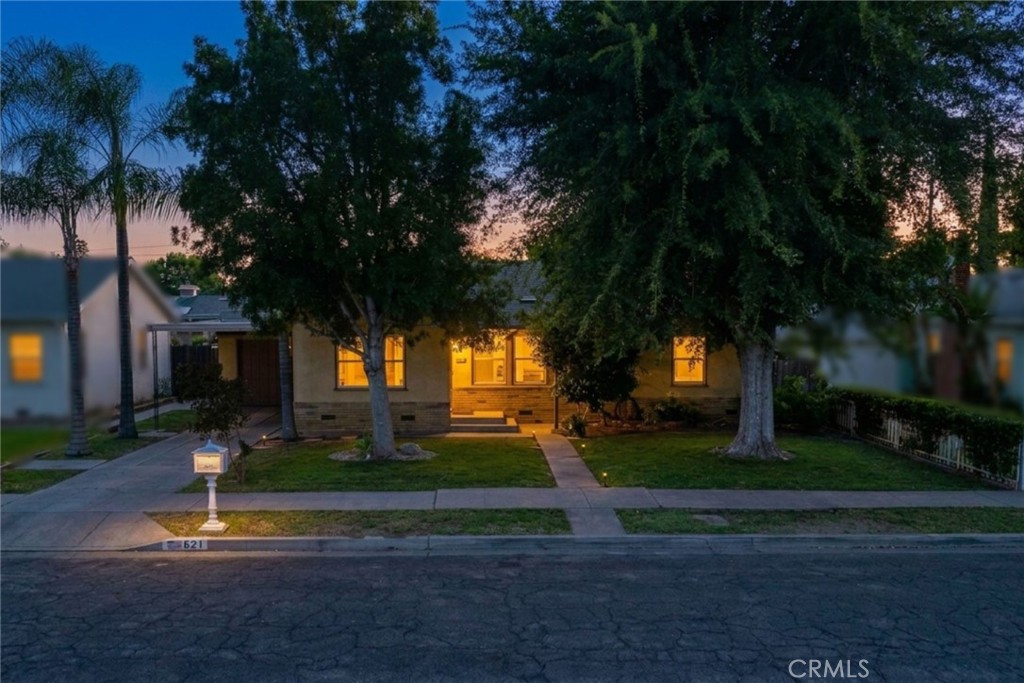 621 N N, Tulare, CA 93274