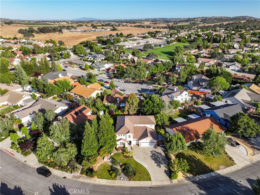 2488 Starling, Paso Robles, CA 93446