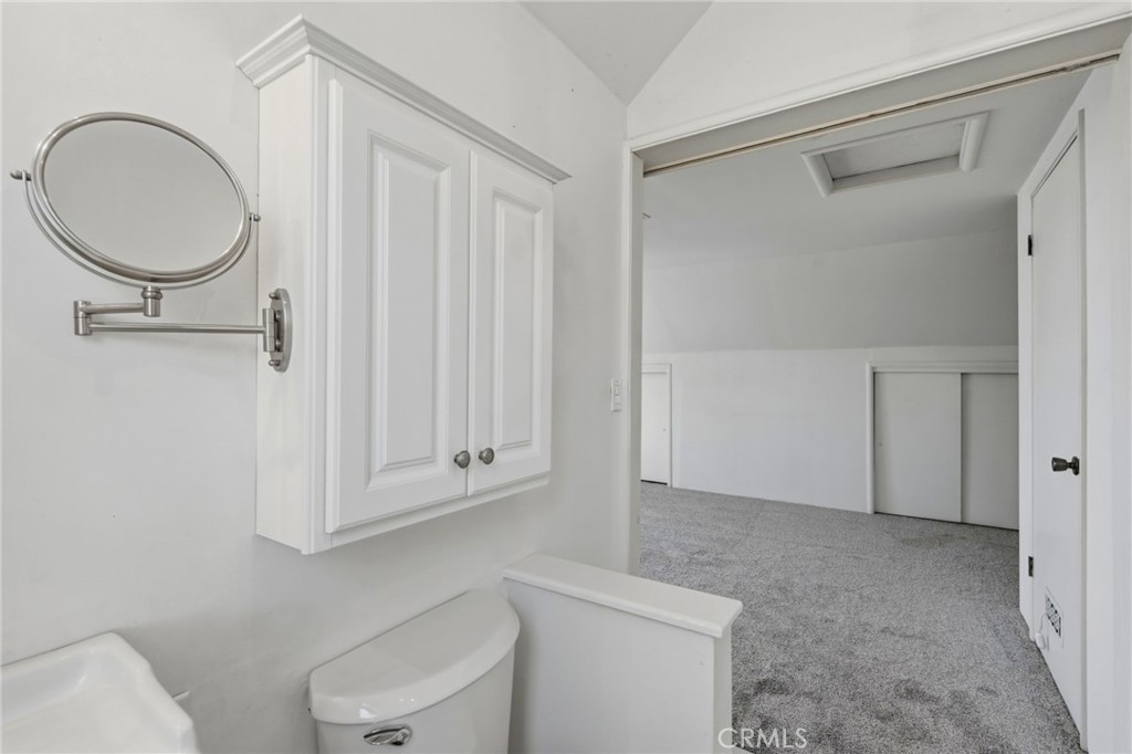 21530 Tiburico Ave, Laton, CA 93242