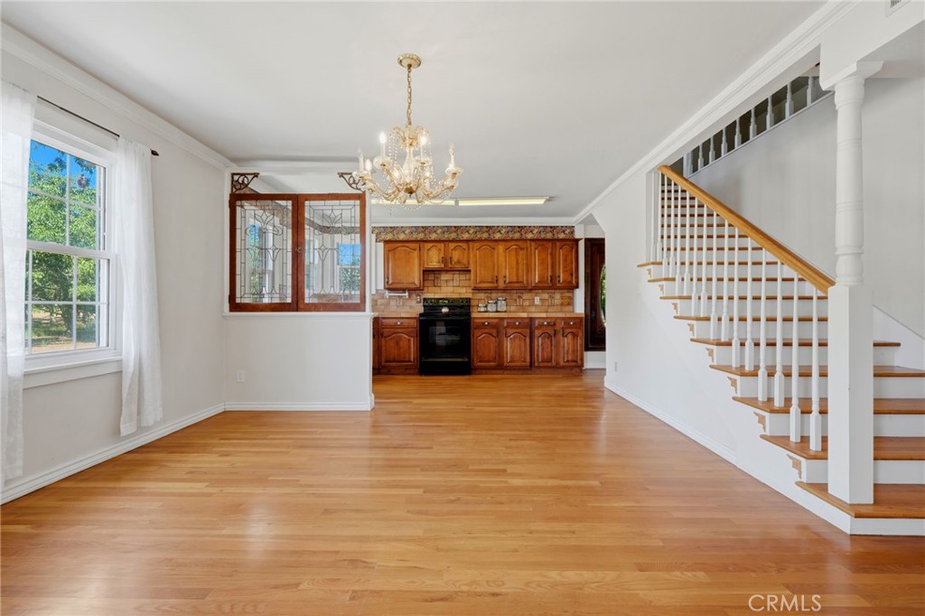 21530 Tiburico Avenue, Laton, CA 93242