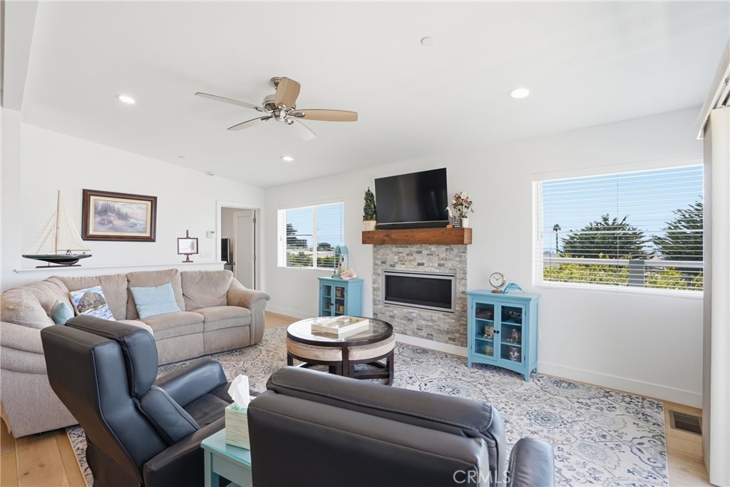 300 Mindoro St, Morro Bay, CA 93442