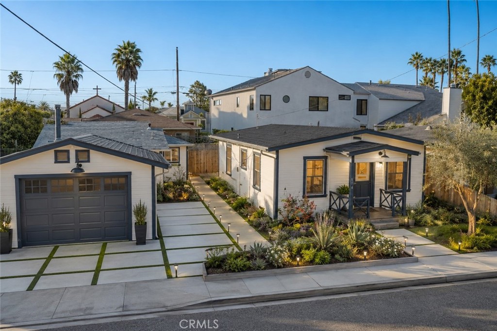 215 Boeker, Pismo Beach, CA 93449