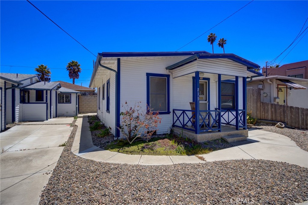 215 Boeker, Pismo Beach, CA 93449
