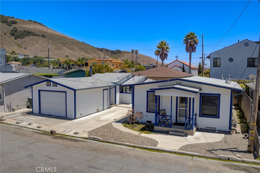 215 Boeker, Pismo Beach, CA 93449