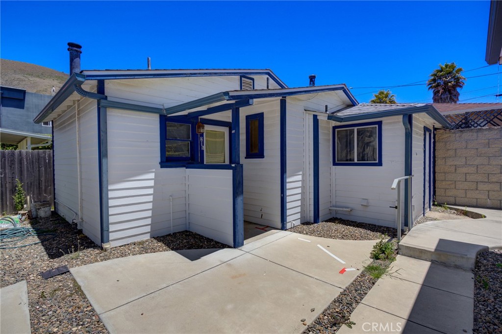 215 Boeker, Pismo Beach, CA 93449