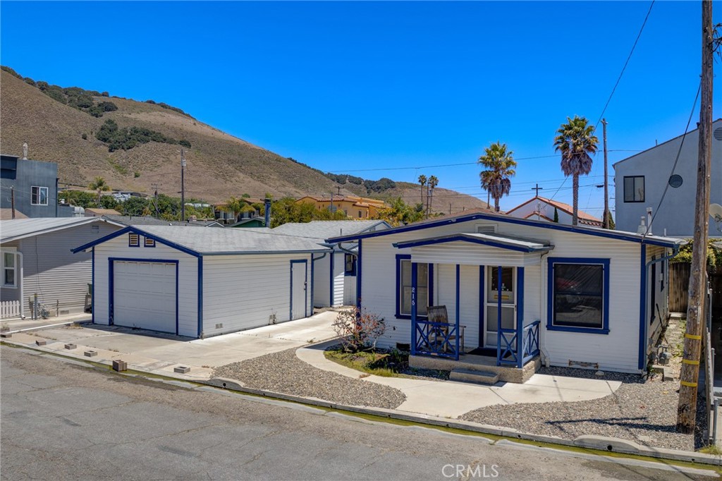 215 Boeker, Pismo Beach, CA 93449
