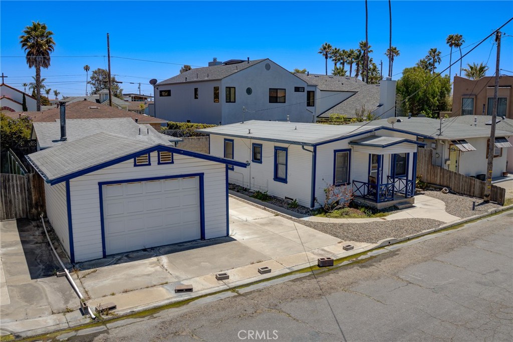215 Boeker, Pismo Beach, CA 93449