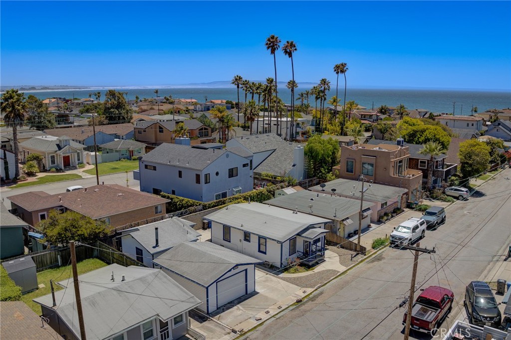 215 Boeker, Pismo Beach, CA 93449