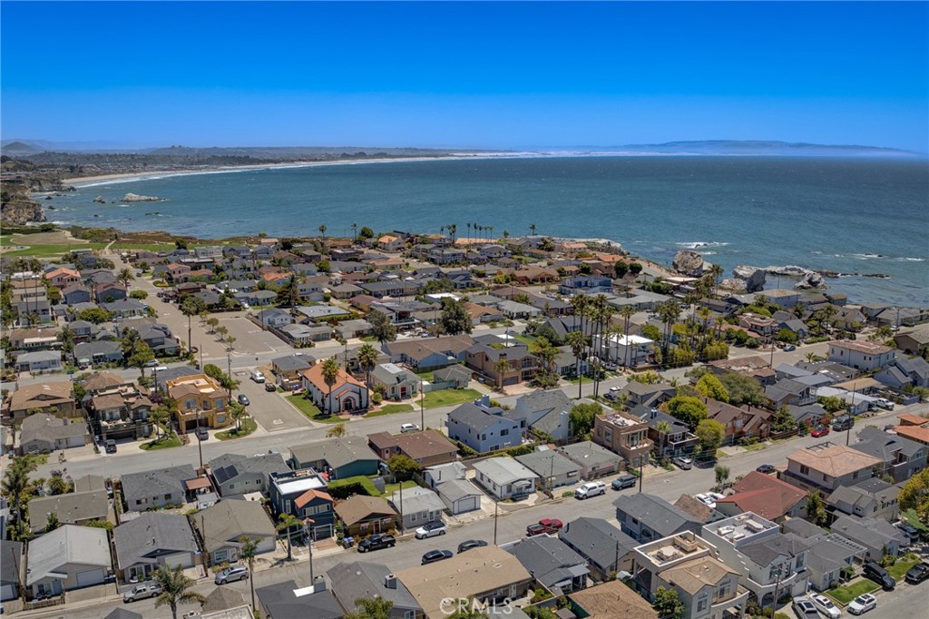 215 Boeker, Pismo Beach, CA 93449