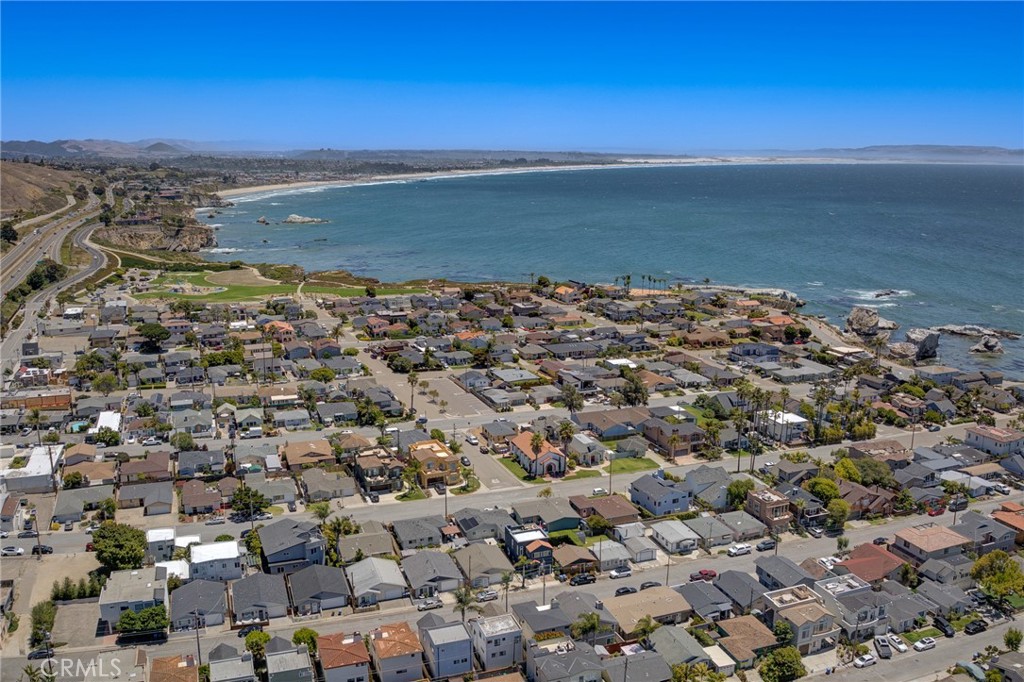 215 Boeker, Pismo Beach, CA 93449