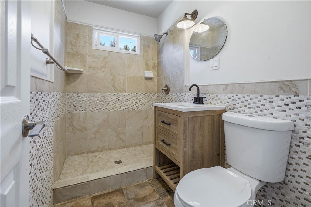32 Rafael, San Luis Obispo, CA 93405