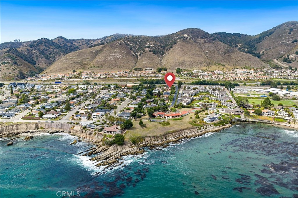 105 Park Pl, Pismo Beach, CA 93449