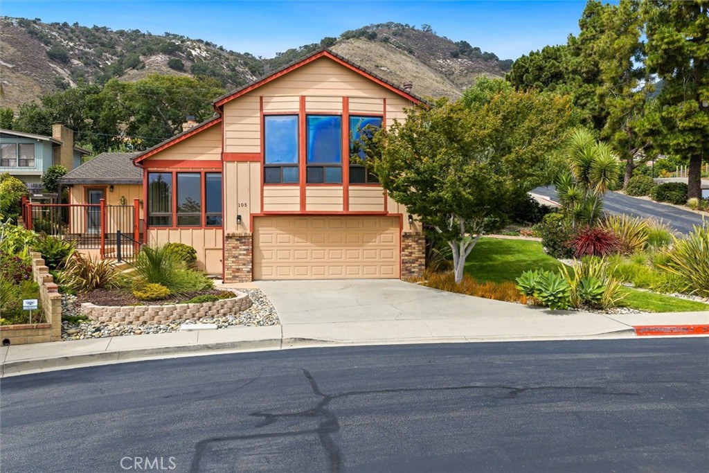 105 Park Pl, Pismo Beach, CA 93449