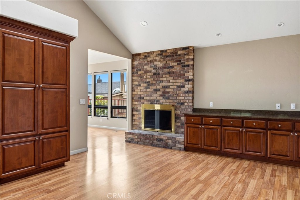 105 Park Pl, Pismo Beach, CA 93449