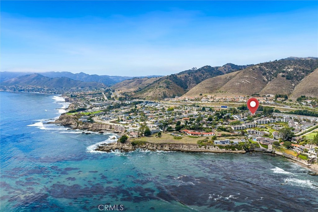 105 Park Pl, Pismo Beach, CA 93449