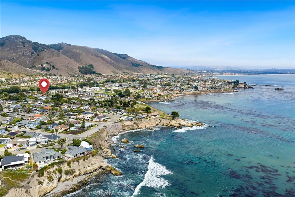 105 Park Pl, Pismo Beach, CA 93449