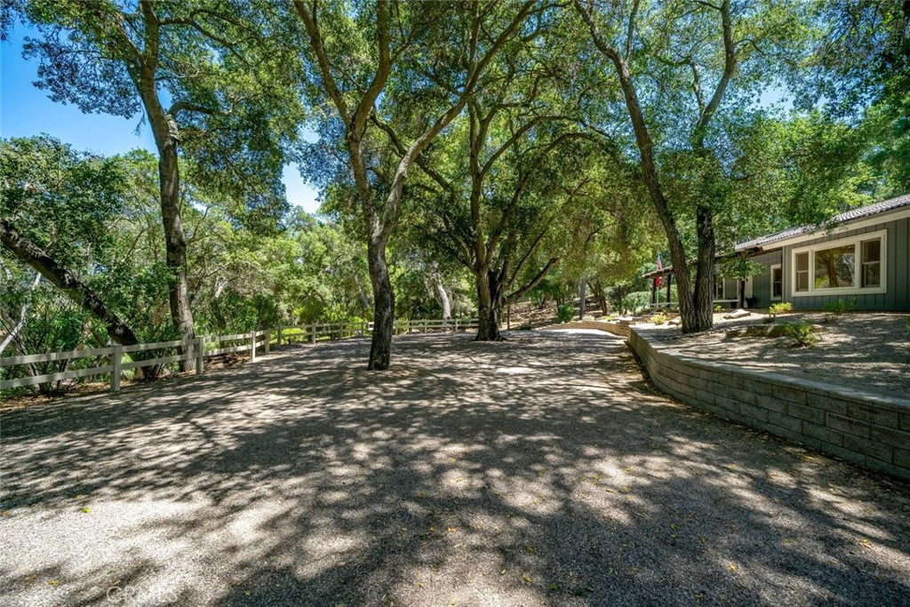1731 San Fernando Rd, Atascadero, CA 93422