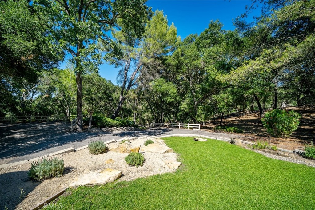 1731 San Fernando Rd, Atascadero, CA 93422
