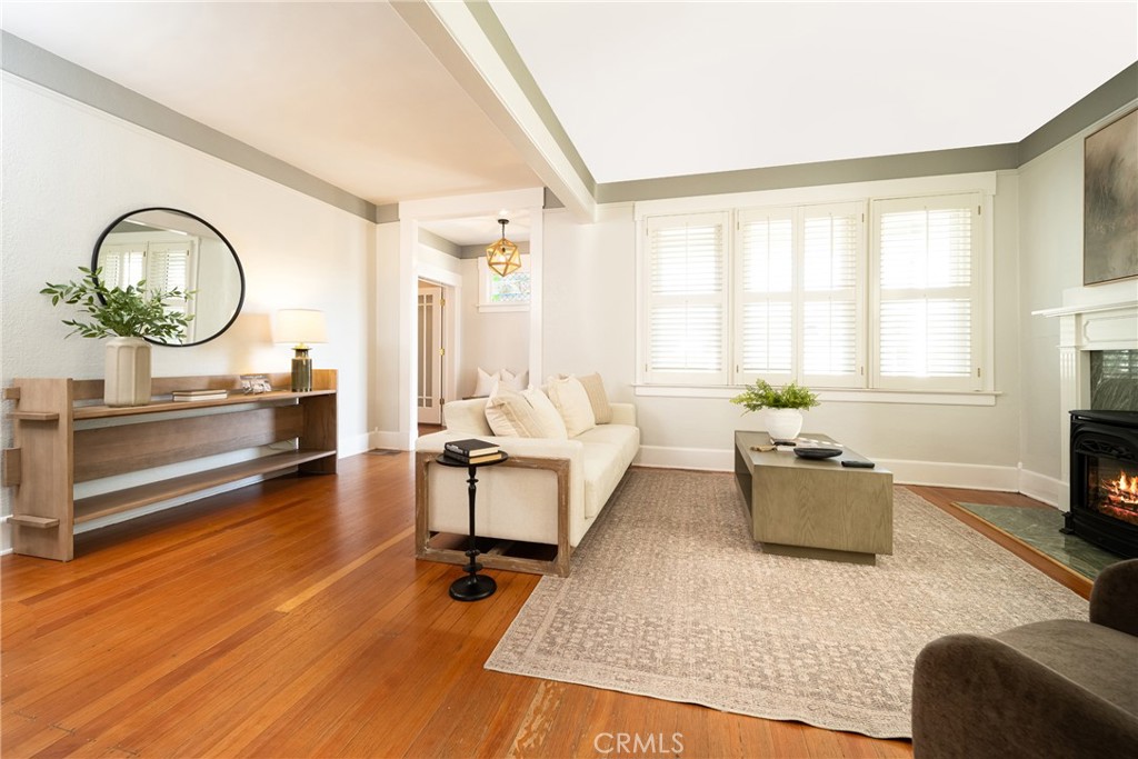 1208 Pismo, San Luis Obispo, CA 93401
