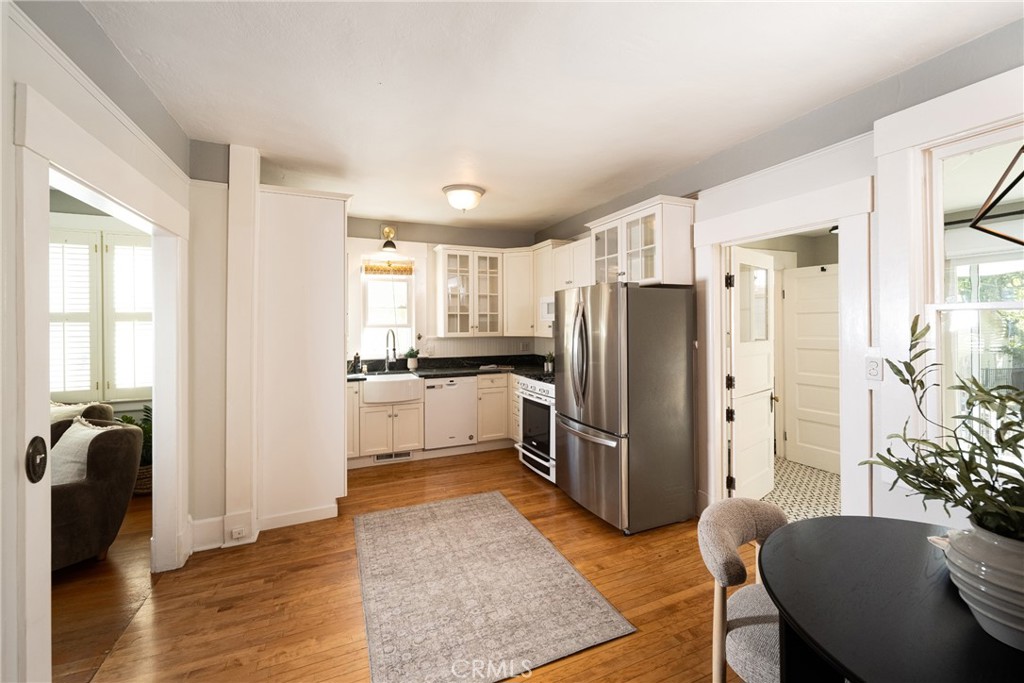 1208 Pismo, San Luis Obispo, CA 93401