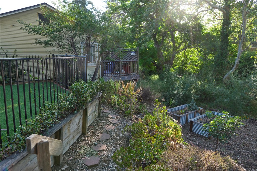 1208 Pismo, San Luis Obispo, CA 93401