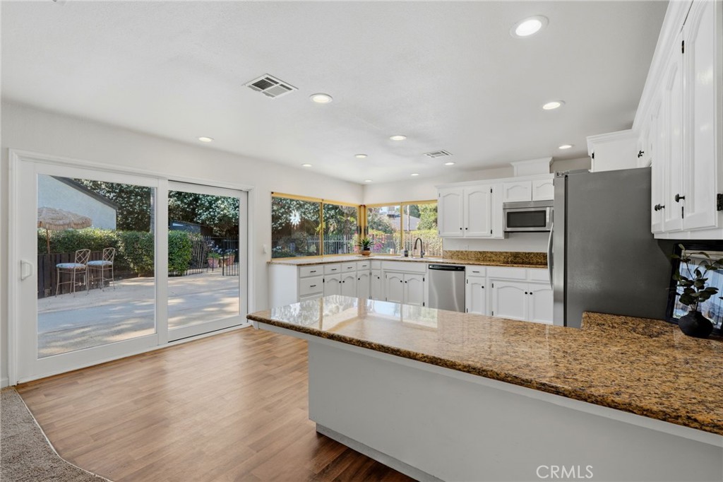 15126 Avenue 312, Visalia, CA 93292