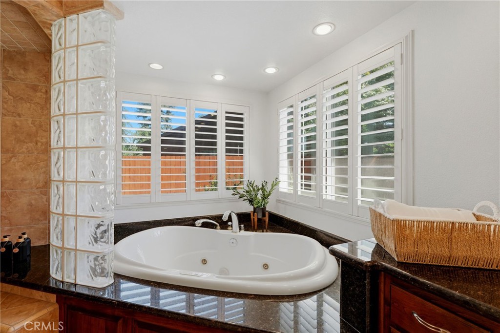15126 Avenue 312, Visalia, CA 93292